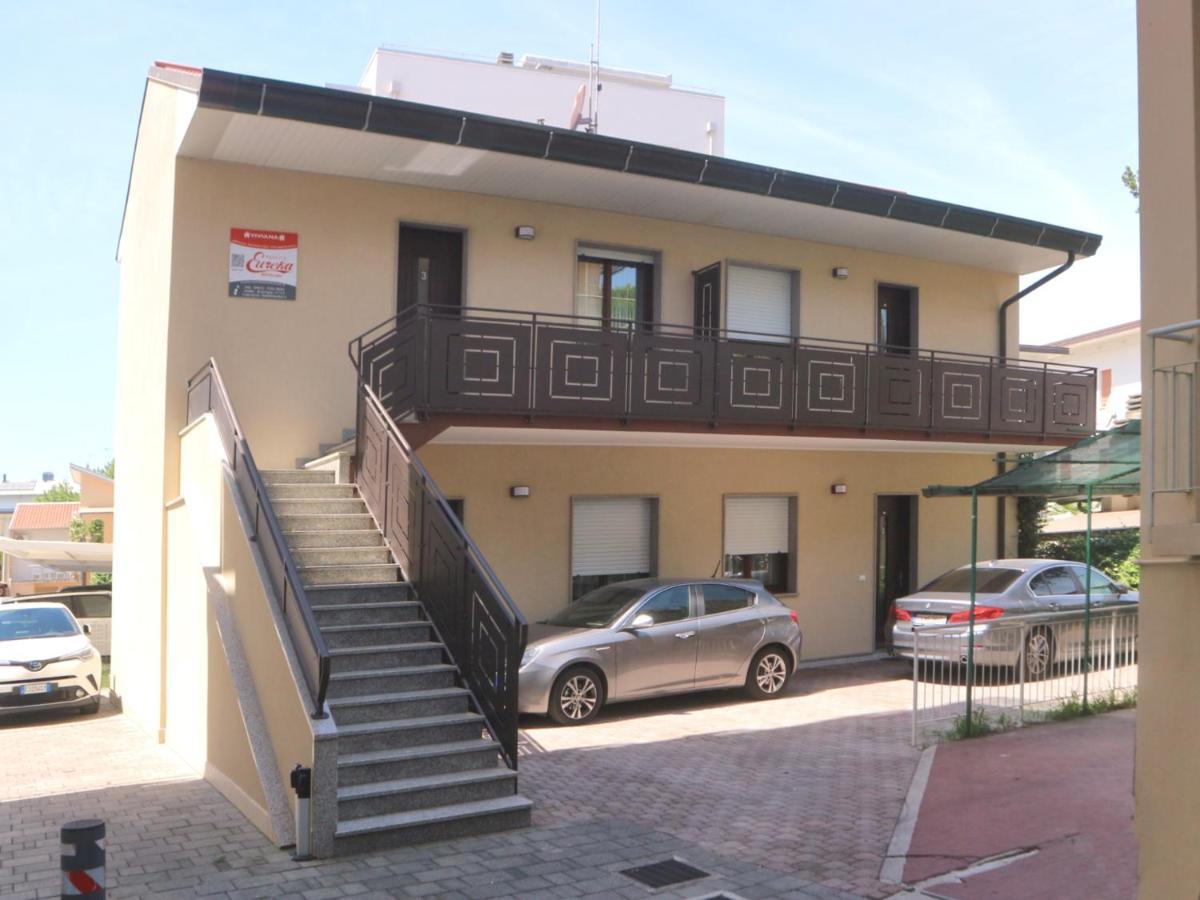 Viviana Appartement Lignano Sabbiadoro Buitenkant foto