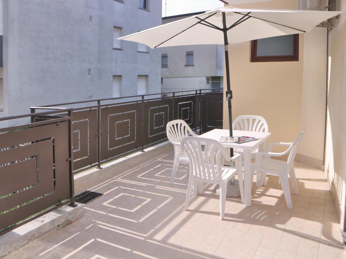 Viviana Appartement Lignano Sabbiadoro Buitenkant foto